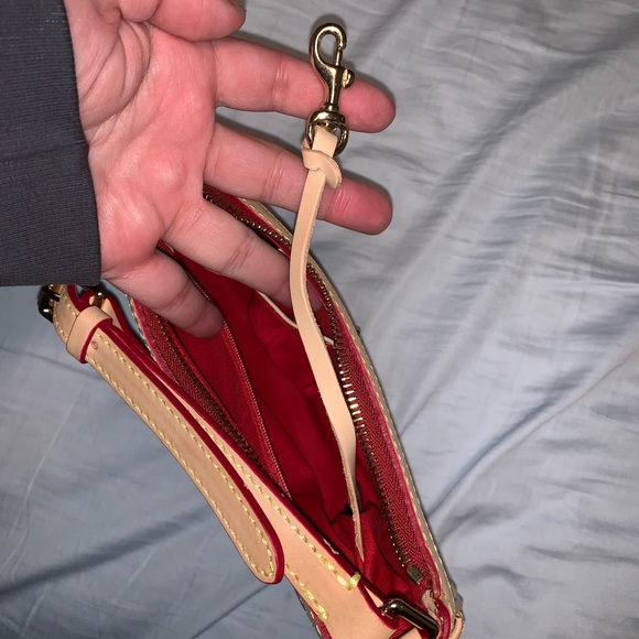 SOLD ON DEPOP - Picture 6 of 6